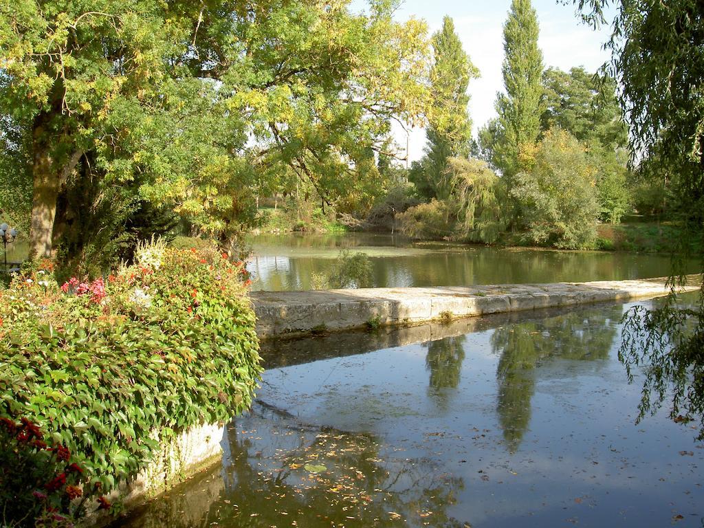 Moulin De Cocussotte Bed & Breakfast Saint-Pierre-sur-Dropt Exterior photo
